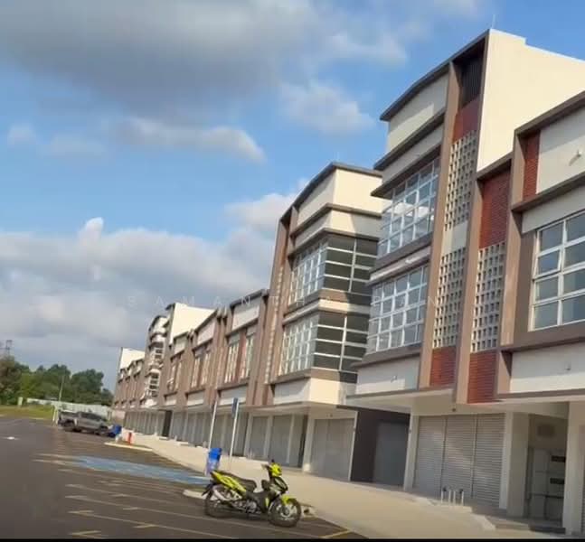 Kedai / Pejabat untuk Disewa di Seksyen U16 (Shah Alam) - Samantha Pan - Exterior - PropertyGuru.com.my