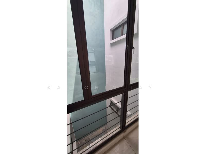 Rumah Berkembar untuk Dijual di Taman Seri Gelam (Tanjong Kling) - Kah Chin Tay - Exterior - PropertyGuru.com.my