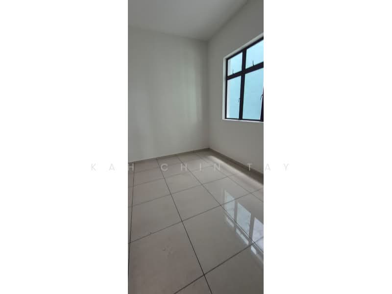 Rumah Berkembar untuk Dijual di Taman Seri Gelam (Tanjong Kling) - Kah Chin Tay - Interior - PropertyGuru.com.my