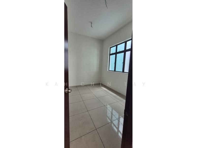 Rumah Berkembar untuk Dijual di Taman Seri Gelam (Tanjong Kling) - Kah Chin Tay - Interior - PropertyGuru.com.my