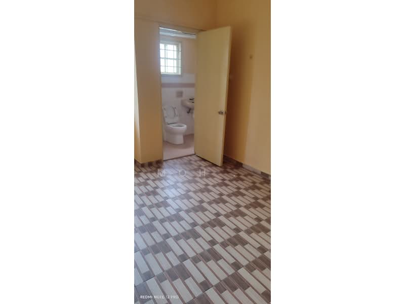 Rumah Bandar untuk Dijual di Jalan Ipoh (Kuala Lumpur) - Moh . - Bathroom - PropertyGuru.com.my