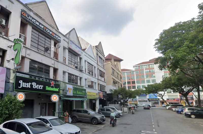 Shop for Rent in Bandar Sunway (Sunway) - Soon Jie Chua - Exterior - PropertyGuru.com.my
