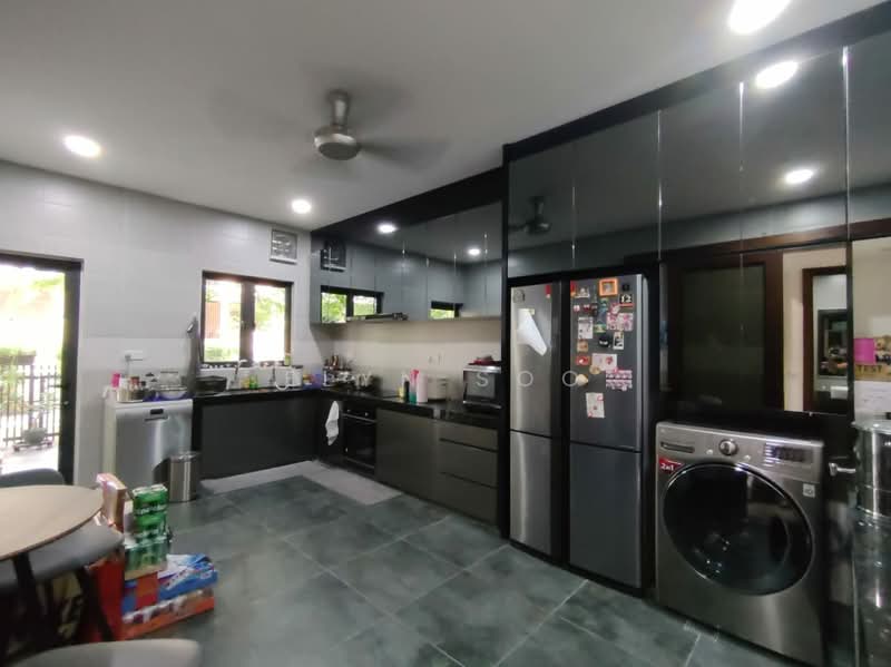 2-storey Terraced House for Sale in Eco Sanctuary (Telok Panglima Garang) - Elyn Soo - Kitchen - PropertyGuru.com.my