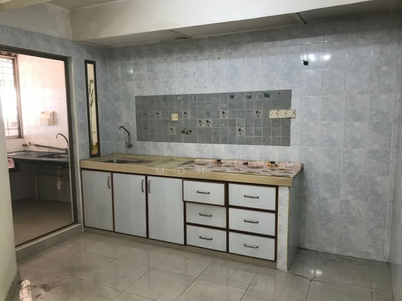 Townhouse for Sale in Jalan Ipoh (Kuala Lumpur) - Moh . - Kitchen - PropertyGuru.com.my