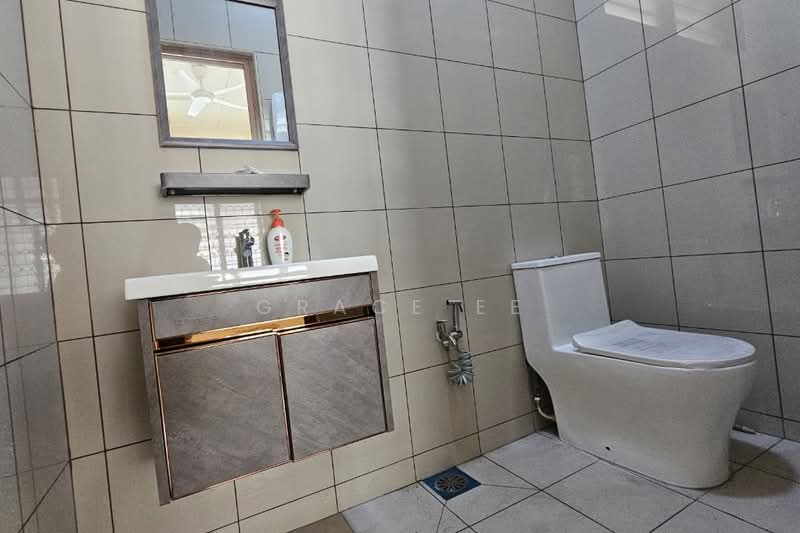 Rumah Teres 1 Tingkat untuk Disewa di Johor Bahru (Johor) - Grace Ee - Bathroom - PropertyGuru.com.my