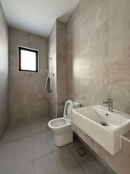 Rumah Kluster untuk Dijual di Eco Spring (Johor Bahru) - Kok Hui - Bathroom - PropertyGuru.com.my