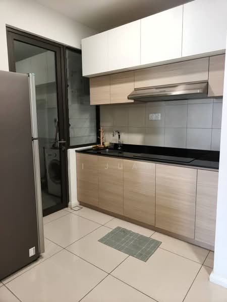 Condominium for Rent at The WaterEdge (Pinggiran Air) - Li Juan - Kitchen - PropertyGuru.com.my