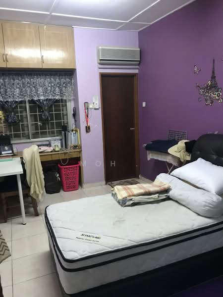 Townhouse for Sale in Jalan Ipoh (Kuala Lumpur) - Moh . - Bedroom - PropertyGuru.com.my
