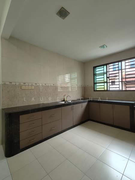 2-storey Terraced House for Sale in Bukit Indah (Iskandar Puteri (Nusajaya)) - Lauren Chai - Kitchen - PropertyGuru.com.my