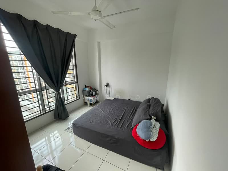 Pangsapuri untuk Dijual di Green Suria @ Bandar Tun Hussein Onn - Edward Ooi - Bedroom - PropertyGuru.com.my
