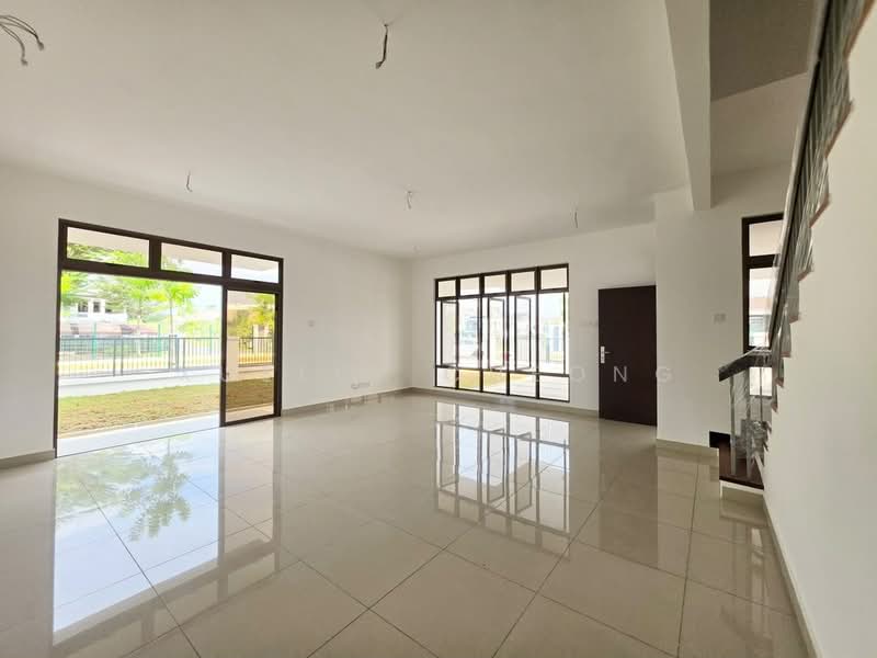 2-storey Terraced House for Sale in Taman Mutiara Rini (Skudai) - Xuelly Cheong - Living Room - PropertyGuru.com.my