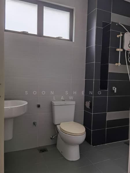 Banglo Lot Kosong untuk Dijual di Kajang (Selangor) - Soon Sheng Law - Bathroom - PropertyGuru.com.my