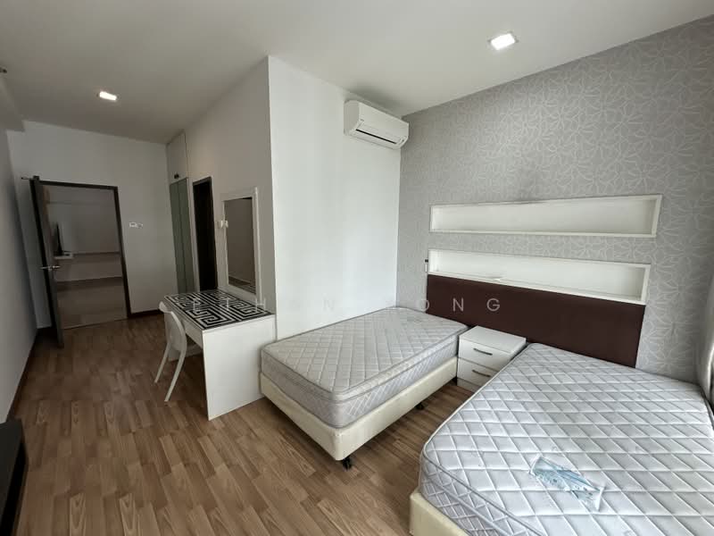 Kondominium untuk Disewa di Shaftsbury Residence - Ethan Yong - Bedroom - PropertyGuru.com.my