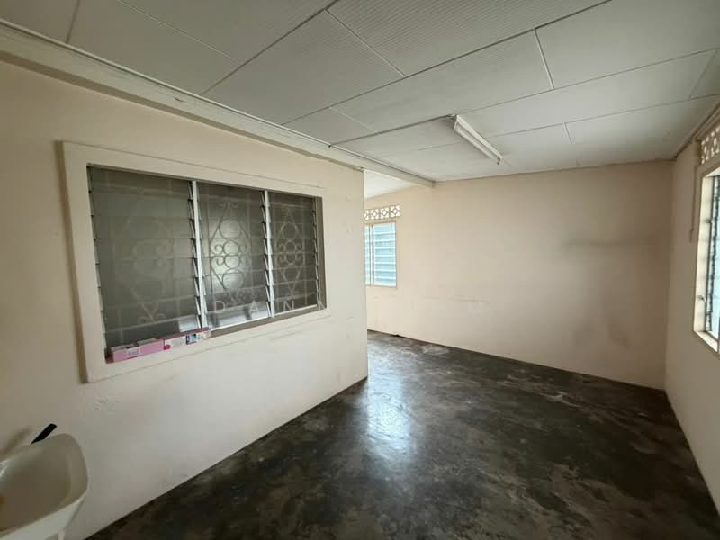 1-storey Terraced House for Sale in Reservoir Garden (Ayer Itam) - Danny Lim - Interior - PropertyGuru.com.my