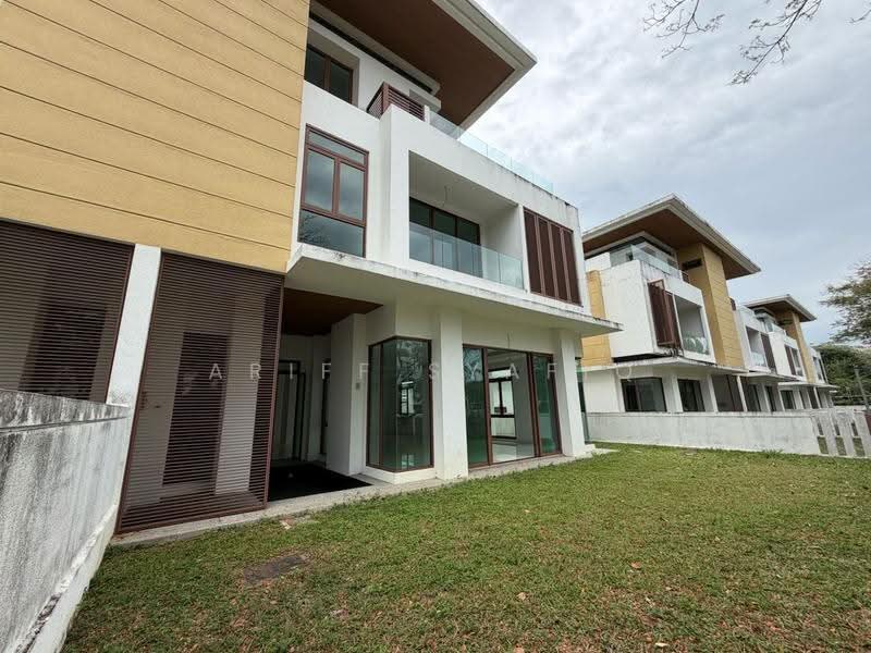 Rumah Berkembar untuk Dijual di Presint 8 (Putrajaya) - Ariff Syafiq - Exterior - PropertyGuru.com.my