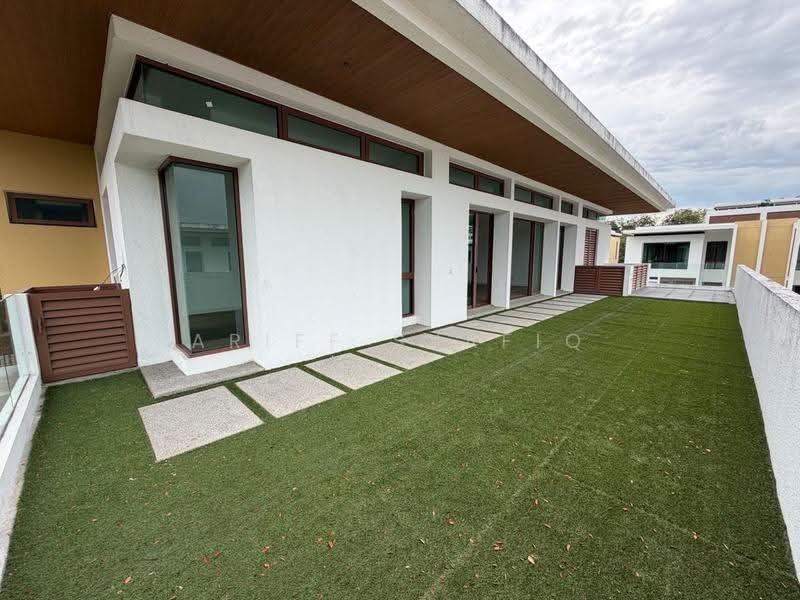 Rumah Berkembar untuk Dijual di Presint 8 (Putrajaya) - Ariff Syafiq - Exterior - PropertyGuru.com.my