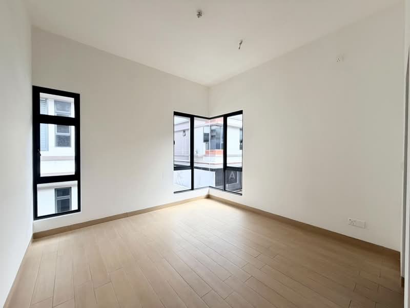 Semi-Detached House for Sale in Bandar Uda Utama (Johor Bahru) - Yik Tat - PropertyGuru.com.my
