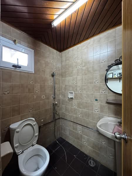 Rumah Banglo untuk Dijual di Taman Tun Dr Ismail (Kuala Lumpur) - Yoong CF - Bathroom - PropertyGuru.com.my