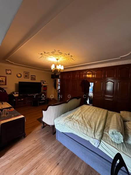 Rumah Banglo untuk Dijual di Taman Tun Dr Ismail (Kuala Lumpur) - Yoong CF - Bedroom - PropertyGuru.com.my