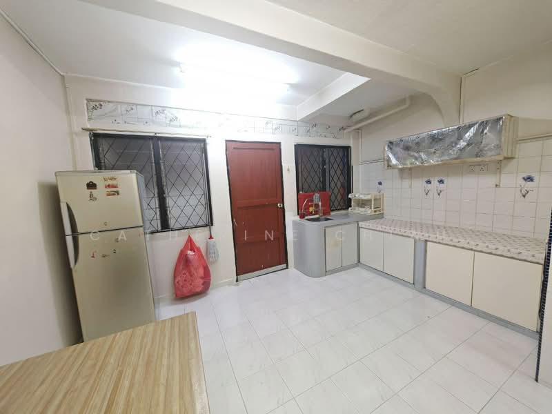 Rumah Teres 2 Tingkat untuk Dijual di Taman Johor Jaya (Johor Bahru) - Catherine Chiah - Kitchen - PropertyGuru.com.my