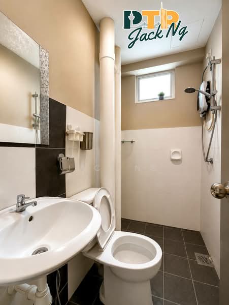 Apartment for Sale at Pinang Laguna - Jack Ng - Bathroom - PropertyGuru.com.my