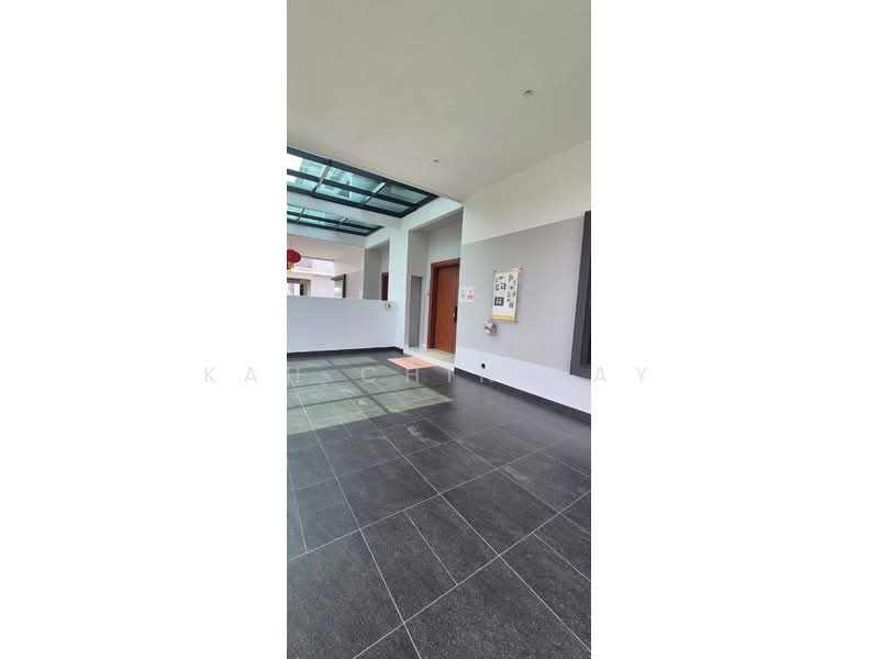 Rumah Berkembar untuk Dijual di Kampung Lapan (Melaka City) - Kah Chin Tay - Entrance - PropertyGuru.com.my