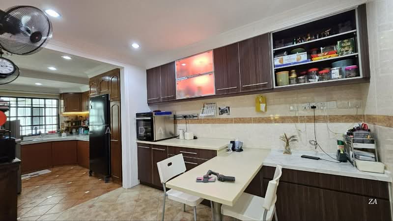 Terraced House for Sale in Bandar Kinrara Seksyen 5 (Bandar Kinrara) - Zaidah Ahmad - Kitchen - PropertyGuru.com.my