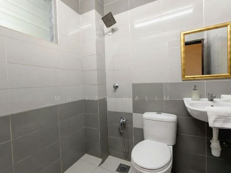 Terraced House for Sale in Sungai Buloh (Selangor) - Mu'izz Halim - Bathroom - PropertyGuru.com.my