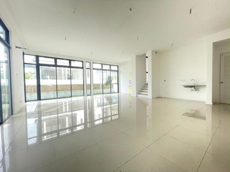 Rumah Berkembar untuk Dijual di Presint 12 (Putrajaya) - Ariff Syafiq - Living Room - PropertyGuru.com.my