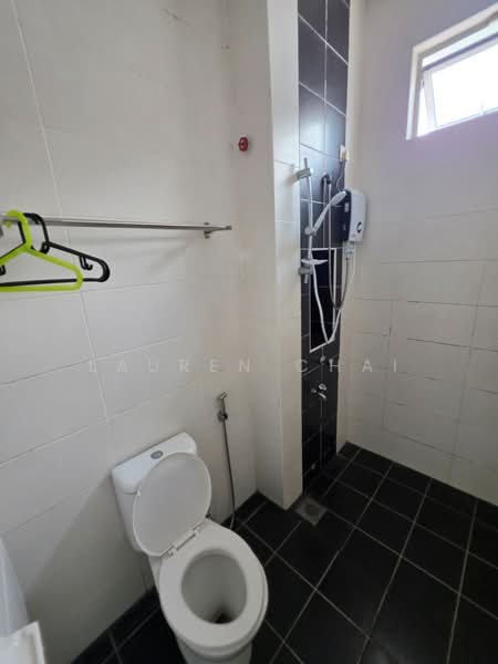 Semi-Detached House for Rent in Nusa Duta (Iskandar Puteri (Nusajaya)) - Lauren Chai - Bathroom - PropertyGuru.com.my