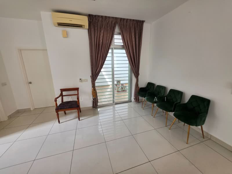 Semi-Detached House for Rent in Nusa Duta (Iskandar Puteri (Nusajaya)) - Lauren Chai - Living Room - PropertyGuru.com.my