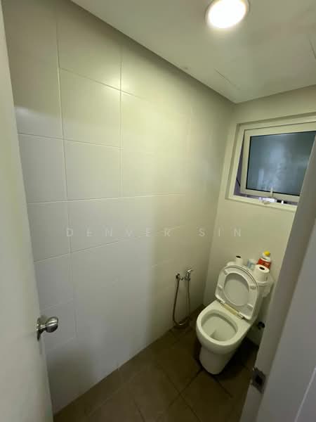Pejabat untuk Dijual di KL City Centre (Kuala Lumpur) - Denver Sin - Bathroom - PropertyGuru.com.my
