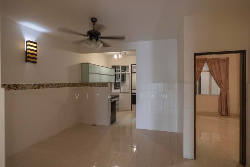 2-storey Terraced House for Sale in Setia Indah 9 (Setia Alam) - Vitas Tan - Kitchen - PropertyGuru.com.my