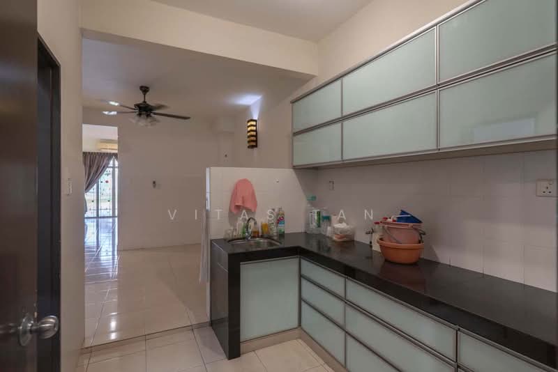 2-storey Terraced House for Sale in Setia Indah 9 (Setia Alam) - Vitas Tan - Kitchen - PropertyGuru.com.my