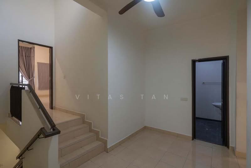 2-storey Terraced House for Sale in Setia Indah 9 (Setia Alam) - Vitas Tan - Interior - PropertyGuru.com.my
