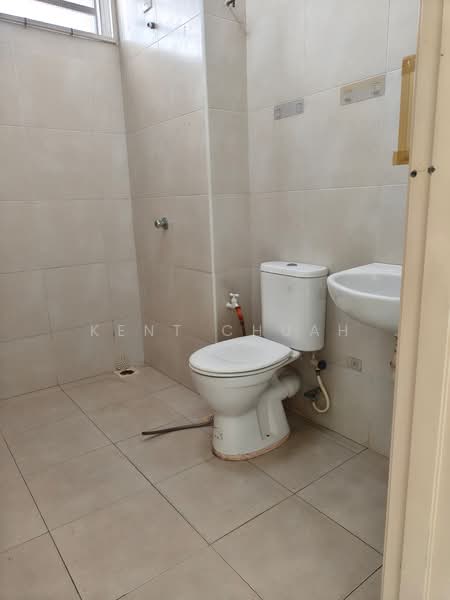 Rumah Teres 2 Tingkat untuk Disewa di Bandar Tasek Mutiara (Simpang Ampat) - Kent Chuah - Bathroom - PropertyGuru.com.my