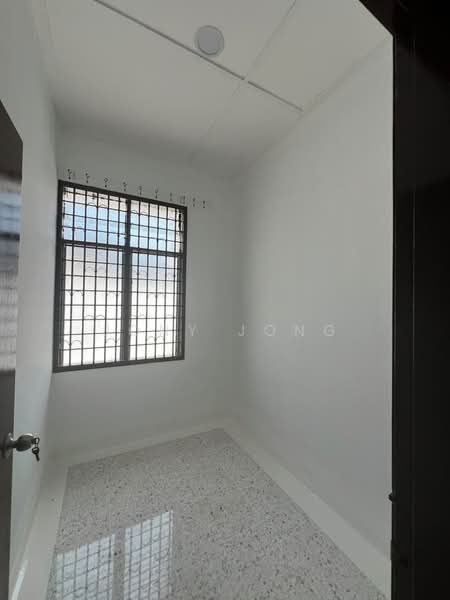 Semi-Detached House for Rent in Taman Bukit Mewah (Tampoi) - Jony Jong - PropertyGuru.com.my