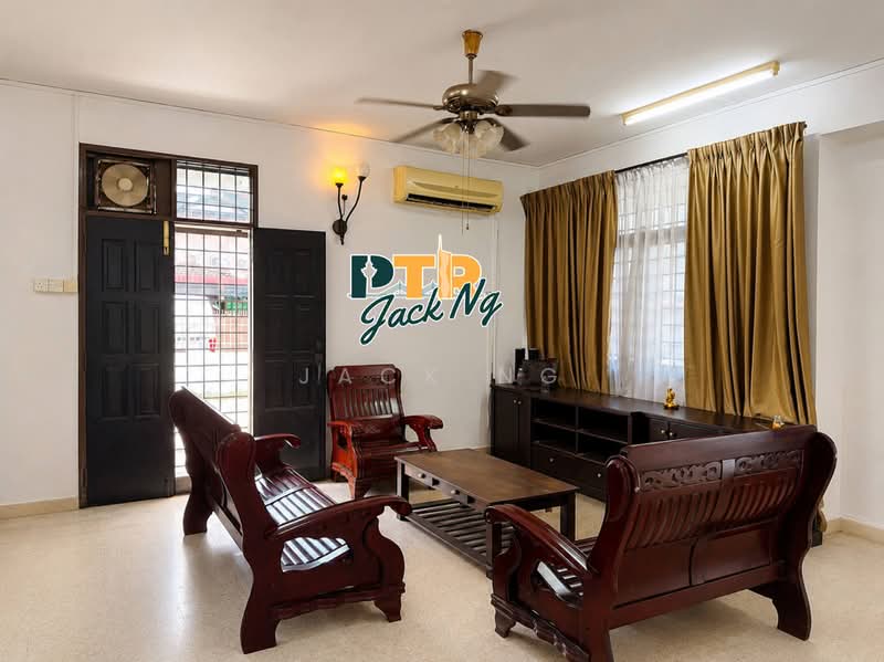 Rumah Teres 2 Tingkat untuk Dijual di Taman Bagan (Butterworth) - Jack Ng - Living Room - PropertyGuru.com.my