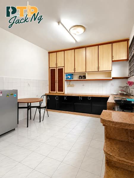 Rumah Teres 2 Tingkat untuk Dijual di Taman Bagan (Butterworth) - Jack Ng - Kitchen - PropertyGuru.com.my