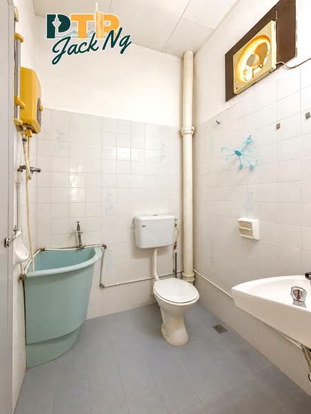 Rumah Teres 2 Tingkat untuk Dijual di Taman Bagan (Butterworth) - Jack Ng - Bathroom - PropertyGuru.com.my