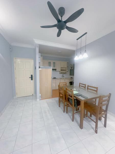 Pangsapuri untuk Disewa di SD Tiara Apartment - Raymond Siew - Dining Room - PropertyGuru.com.my