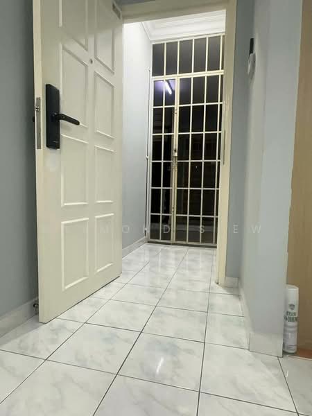 Pangsapuri untuk Disewa di SD Tiara Apartment - Raymond Siew - Entrance - PropertyGuru.com.my