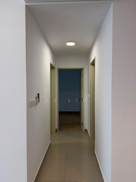 Kondominium untuk Disewa di Kuchai Sentral - JJ Lim - Corridor - PropertyGuru.com.my