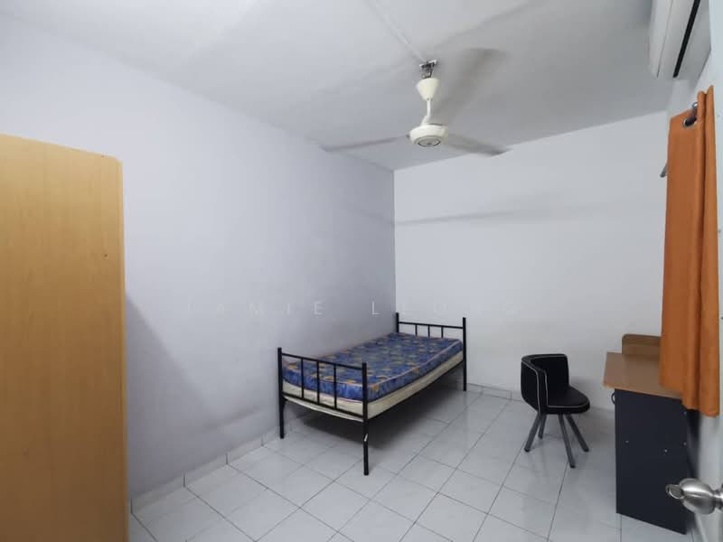 Kondominium untuk Disewa di Endah Ria - Jamie Leong - Bedroom - PropertyGuru.com.my