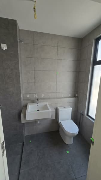 2-storey Terraced House for Sale in Bandar Gamuda Cove (Dengkil) - Janet Lee - Bathroom - PropertyGuru.com.my