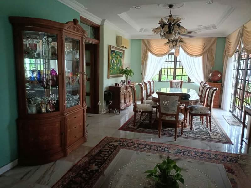 Rumah Banglo untuk Dijual di Bangi (Selangor) - Wan Azemi Wan Daud - Dining Room - PropertyGuru.com.my