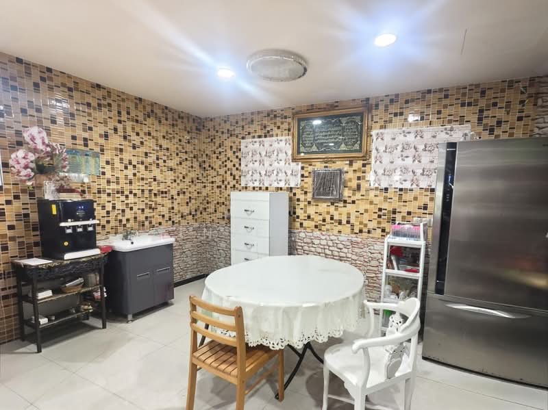 Rumah Teres 2 Tingkat untuk Dijual di Taman Melawati (Ulu Kelang) - Denver Sin - Kitchen - PropertyGuru.com.my