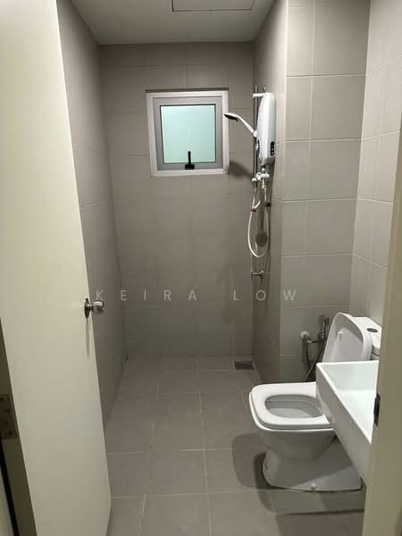 Kondominium untuk Disewa di Sofiya Residensi - Keira Low - Bathroom - PropertyGuru.com.my