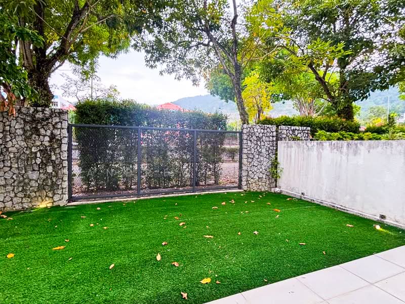 Rumah Teres untuk Disewa di Tanjung Bungah (Penang) - Andrew Chong - Garden - PropertyGuru.com.my