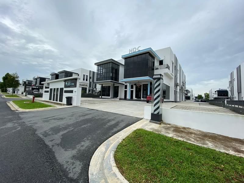 Cluster Factory for Rent in Eco Business Park 1 (Johor Bahru) - Lauren Chai - PropertyGuru.com.my